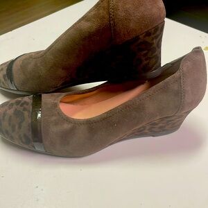 🤎Sabrinas Made in Spain Animal Print Heel size 37 approx 6.5-7